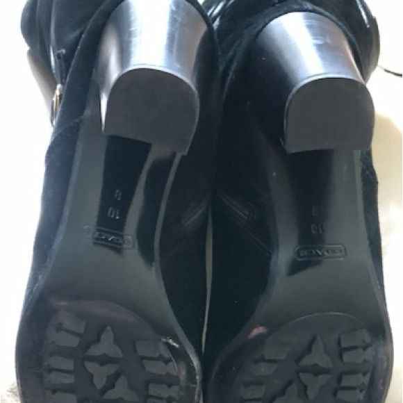 Coach Robynn black suede boots. - Picture 8 of 9